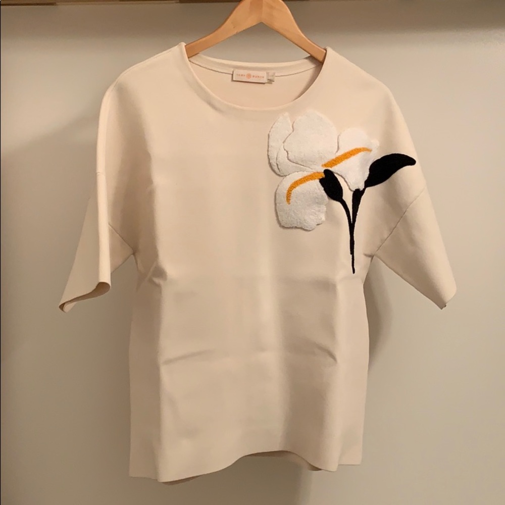 Tory Burch sweater tee